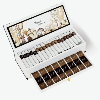 Medium royal chocolate box