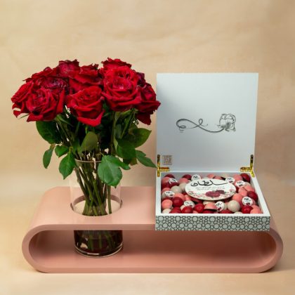 Gift Set flower Pink Color –Chocolate