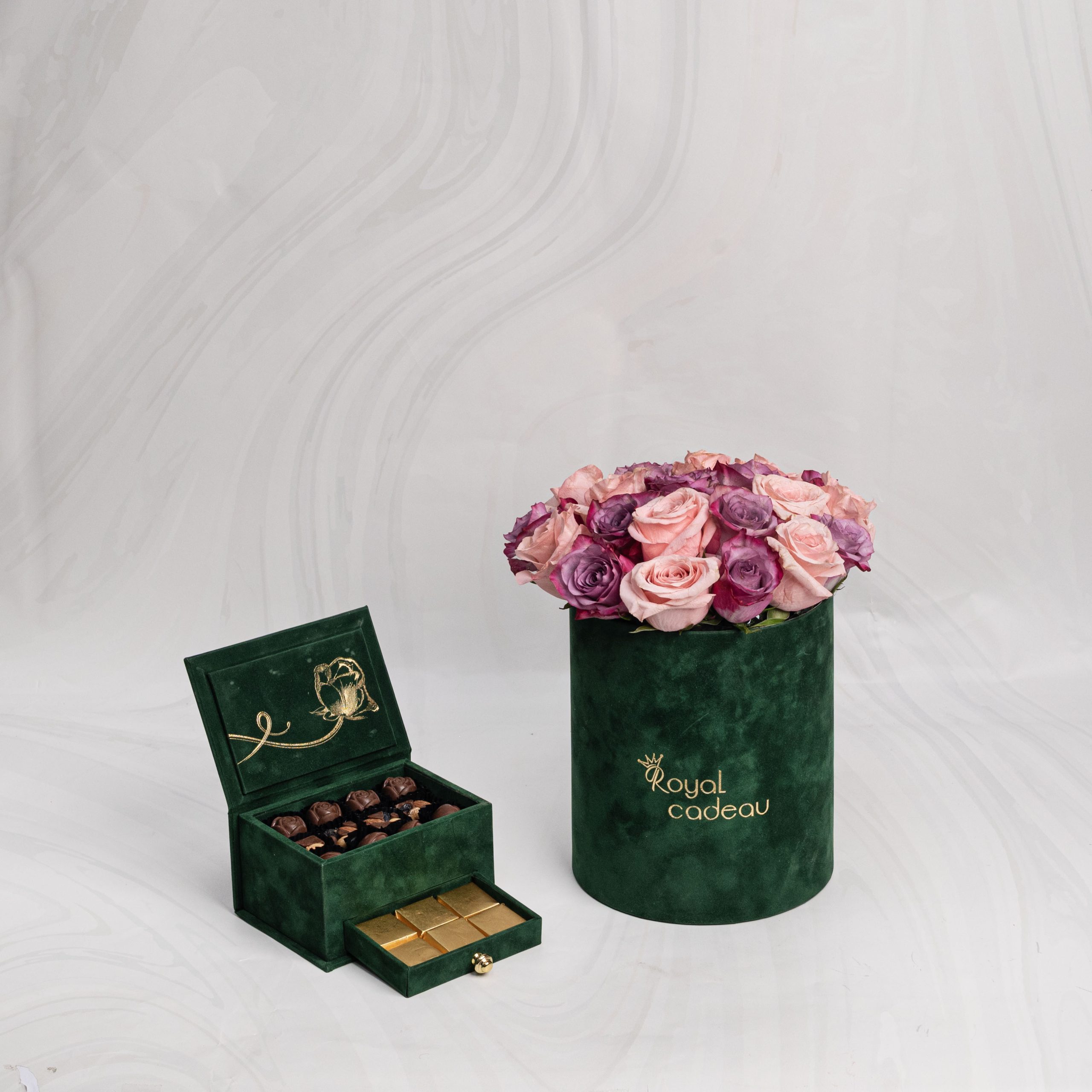 Luxury Purple & Rose Bloom Set β Green Flower Box