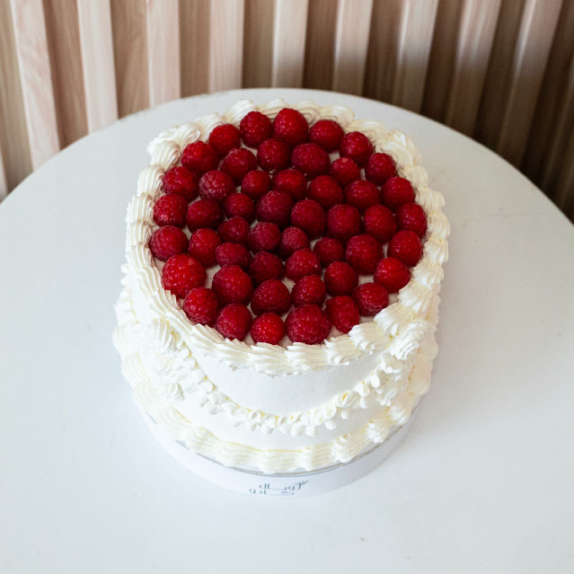 Raspberry Cake - Image 2